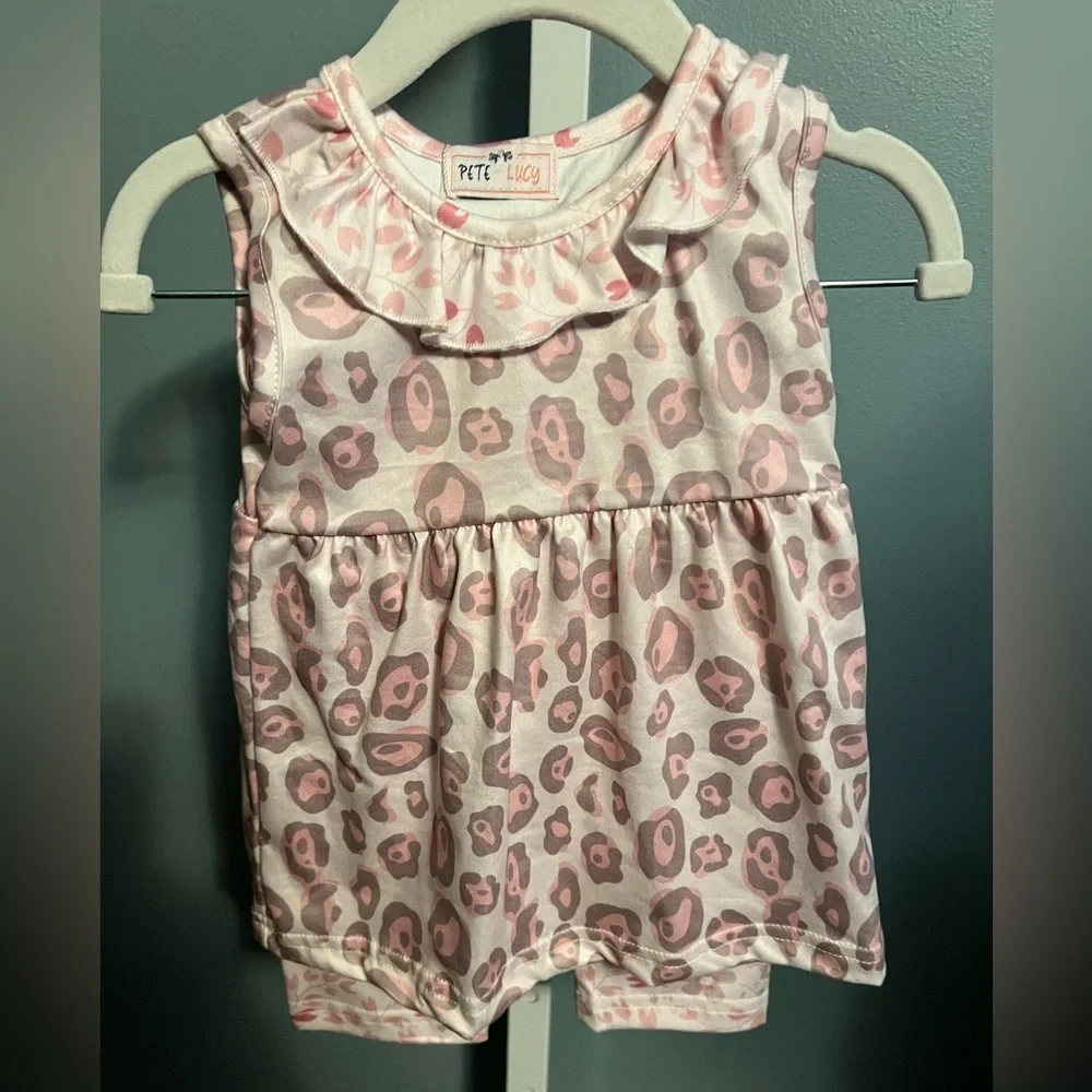 Pete and Lucy Pink Leopard Ruffle Tank Top and Floral Capris NWT 6-12 months